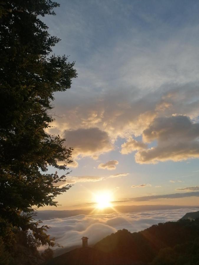 Yancheva Guest House Delchevo エクステリア 写真