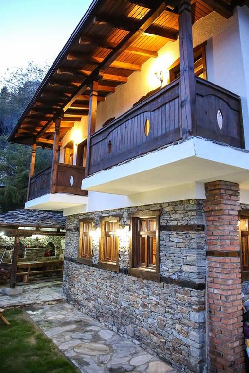 Yancheva Guest House Delchevo エクステリア 写真