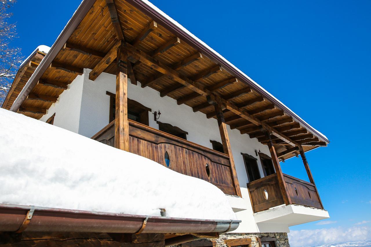 Yancheva Guest House Delchevo エクステリア 写真