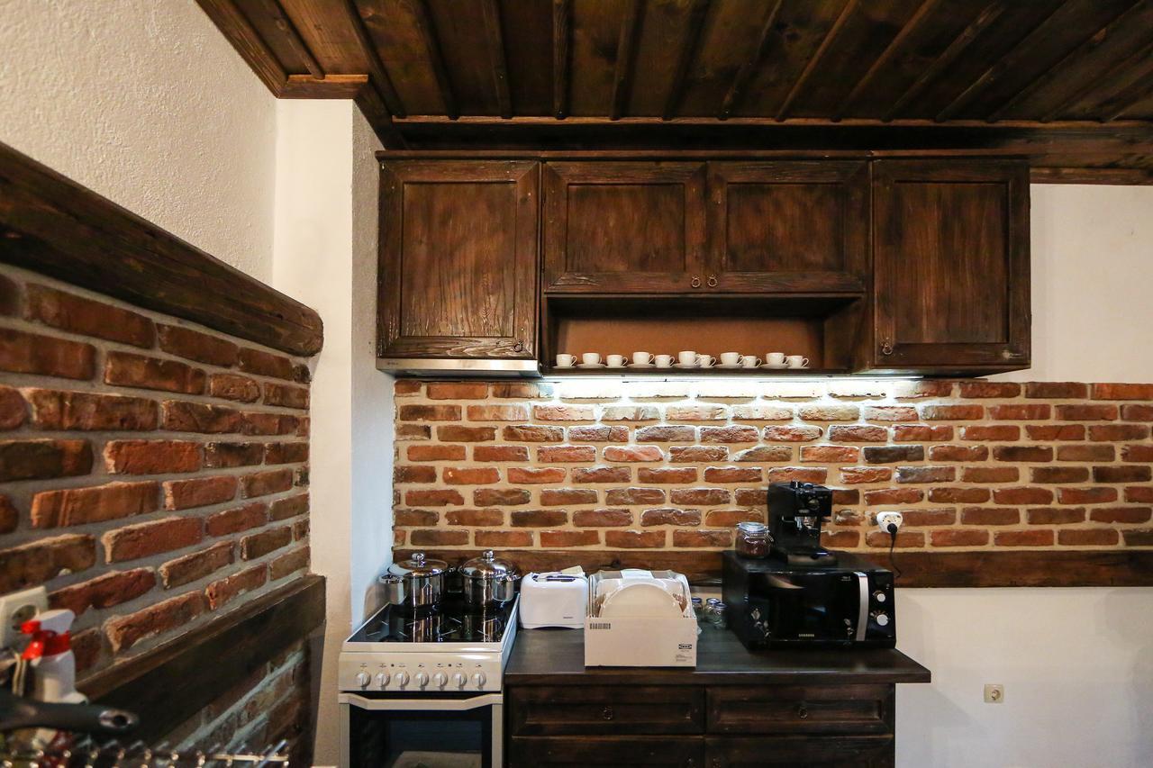 Yancheva Guest House Delchevo エクステリア 写真